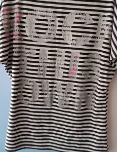 Women's blouse with short sleeves