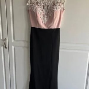 Long pink/black dress with lace