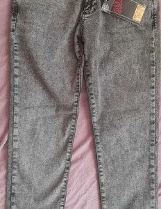 Brand new women's jeans for sale