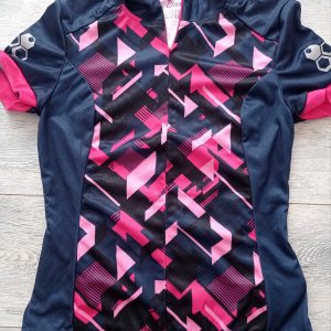 New Crivit M sports top, 40/42