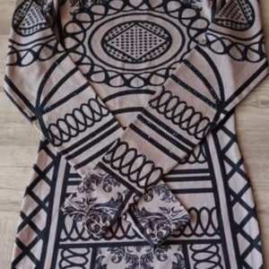 Women's dress with long sleeves