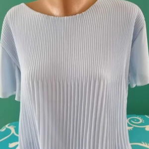 Blouse with label xl -2 xl Luisa Loire