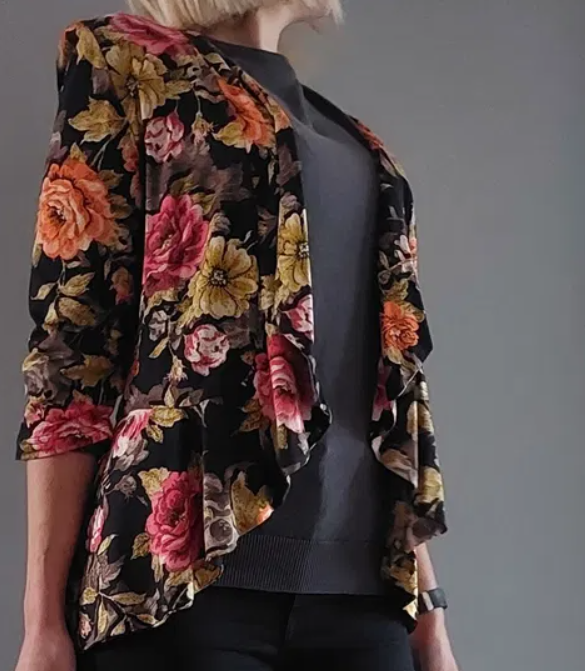 Unique women's jacket with floral motifs