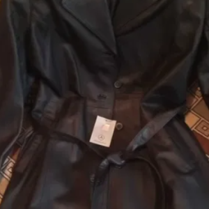 Mercedes Benz Collection women's leather coat size L-XL