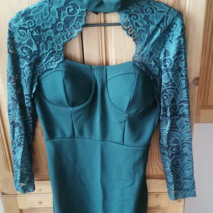 Women's dress with lace