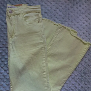 Women's long wide leg jeans