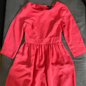 H&M coral dress