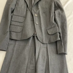 Women's jacket and trouser suit