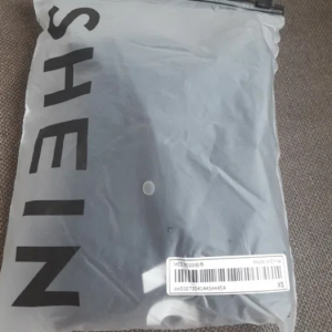 Women's short blouse