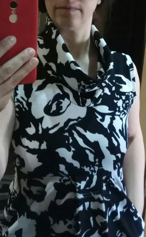 Maternity tunic with shawl collar
