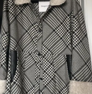 Top women's spring autumn tops