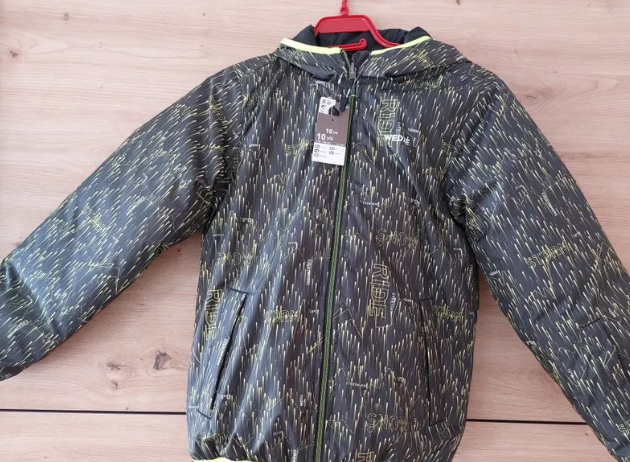 New jacket with 2 faces for a 10-year-old boy