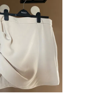 Beige New Yorker skirt