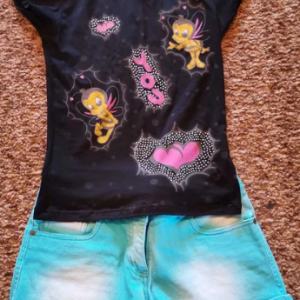 Women's lots of t-shirts and jeans