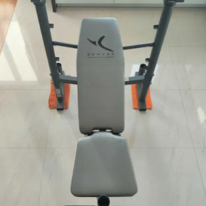 bench for barbell press and bar pull down to the neck or to the bridge