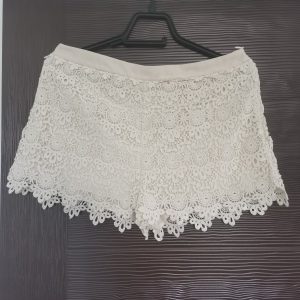Pull&bear shorts L size