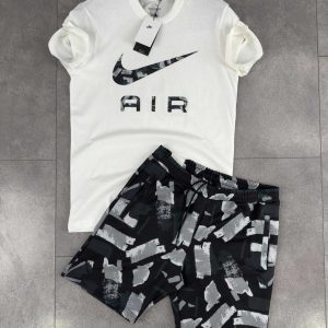 Nike Men's Teams