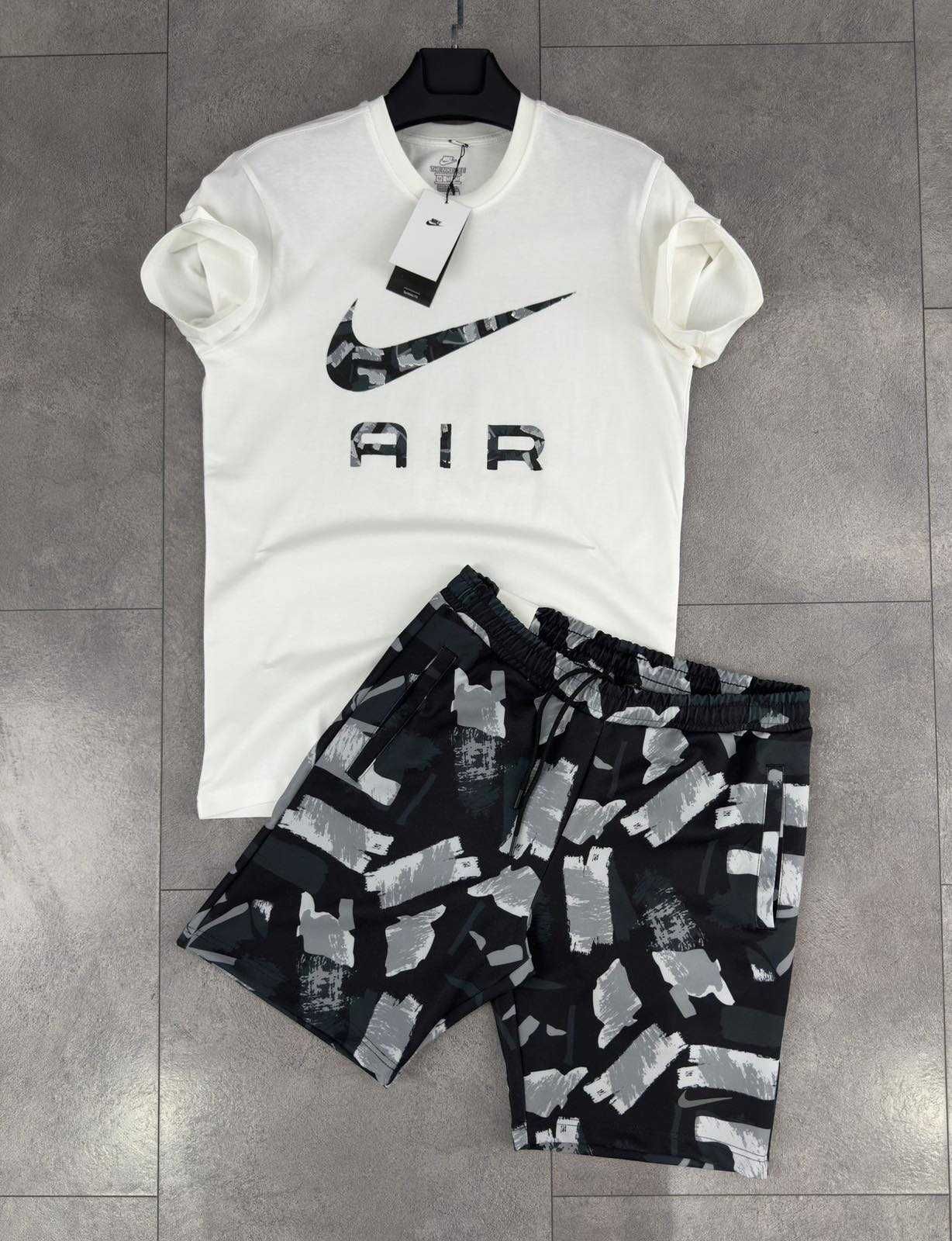 Nike Men's Teams