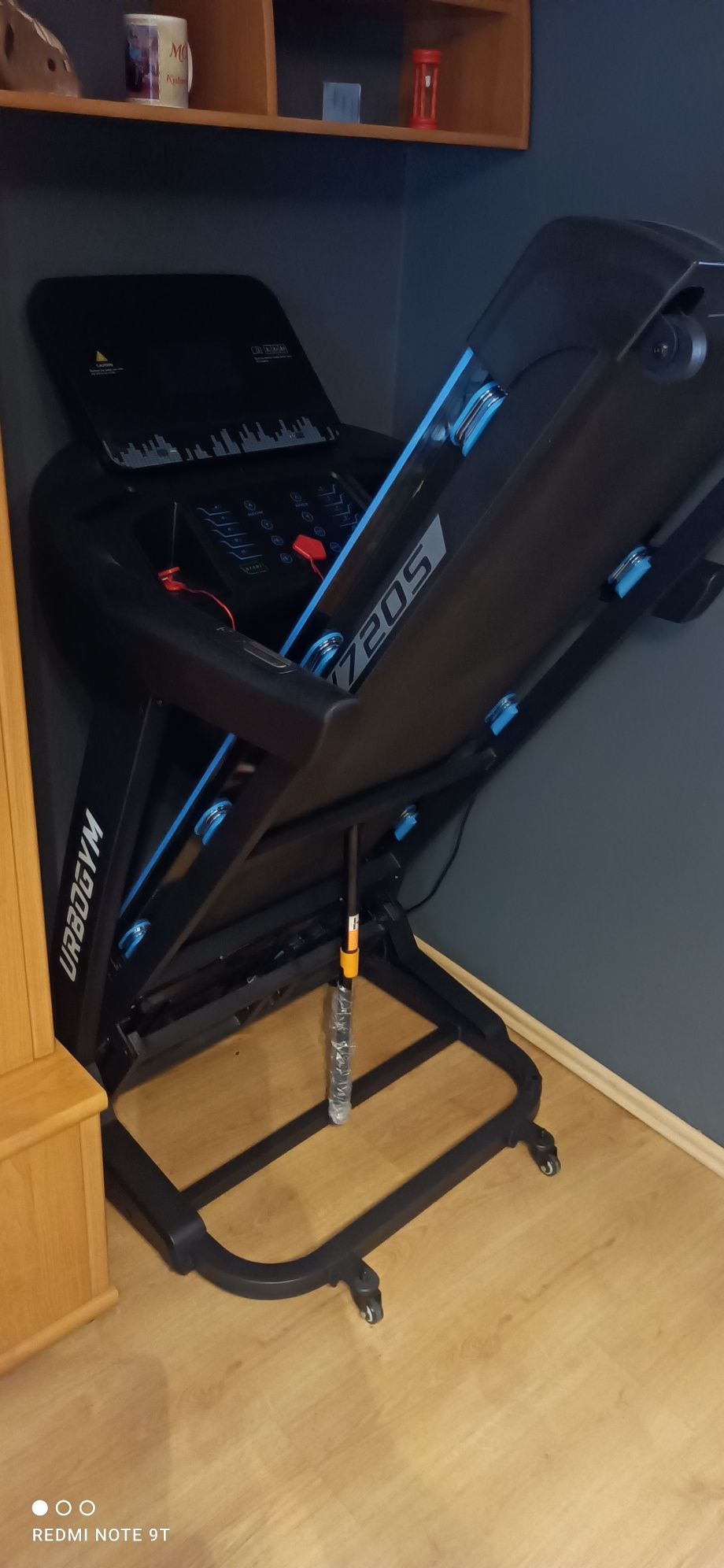 Urbogym v720s treadmill new.