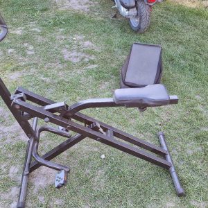 T-crunch Training Device