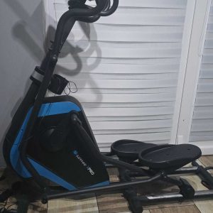 Sapphire elliptical trainer - electromagnetic ELLIPTICAL TRAINER SG X-PRO