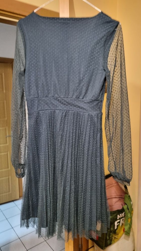 Beautiful Dress by MoHiTO