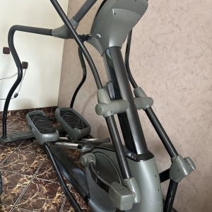 Maxxus elliptical trainer used