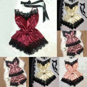 Elegant women's pajamas in all colors!