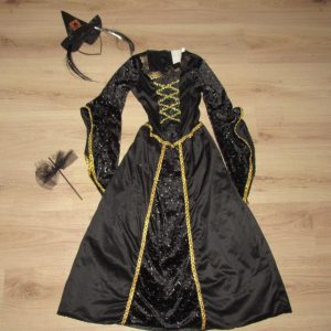 HALLOWEEN--VERY BEAUTIFUL Three piece dress--134/140 size