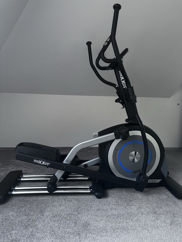 Maxxus CX 6.1 Electromagnetic Elliptical Trainer