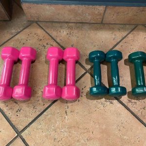 Exercise dumbbells 1.5kg and 1kg