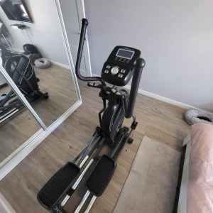 FINNLO Crossflow magnetic elliptical trainer