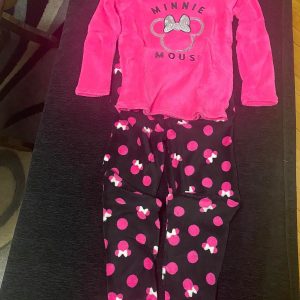 Children's fleece pajamas for boys and girls