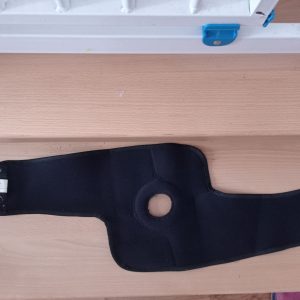 Knee brace