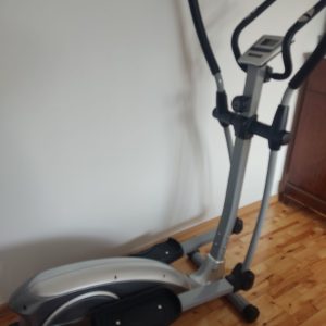 Hop-Sport elliptical trainer