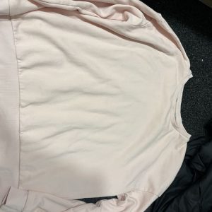 Pink hooded top, short t-shirt with long sleeves