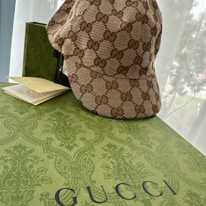 Gucci original children's hat with box and certificates (size S, 52cm)