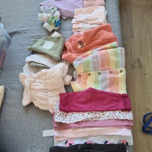 Lot of clothes for a girl, 80cm, 9-12 months