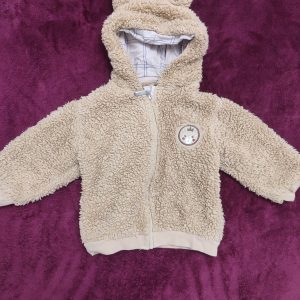 Baby vest 6-9 months